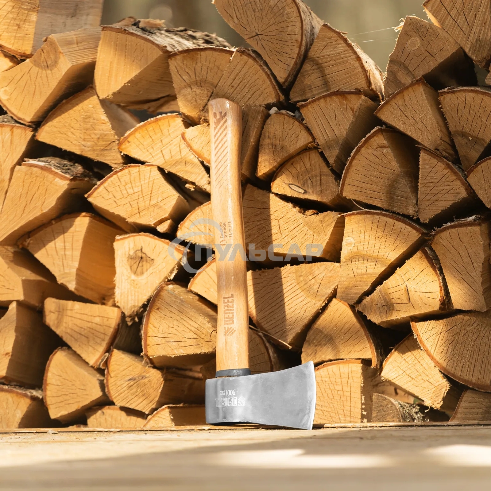 Топор кованый Denzel 900 г, американский тип, буковая рукоятка, 430мм, EFP