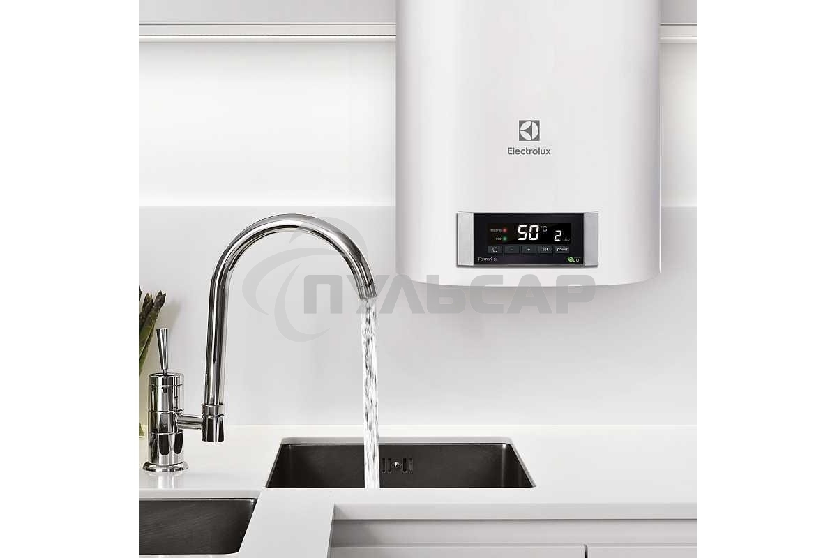 Водонагреватель накопительный Electrolux EWH 80 Formax DL, 2 кВт., электронное упр., горизонтальное/вертикальное размещение
