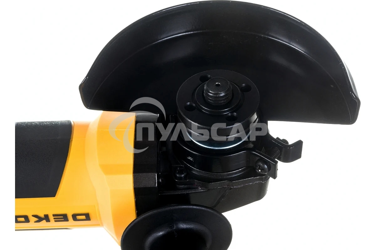 Углошлифовальная машина Deko DKAG20-125 8500об/мин рез.шпин.:M15 d=126мм