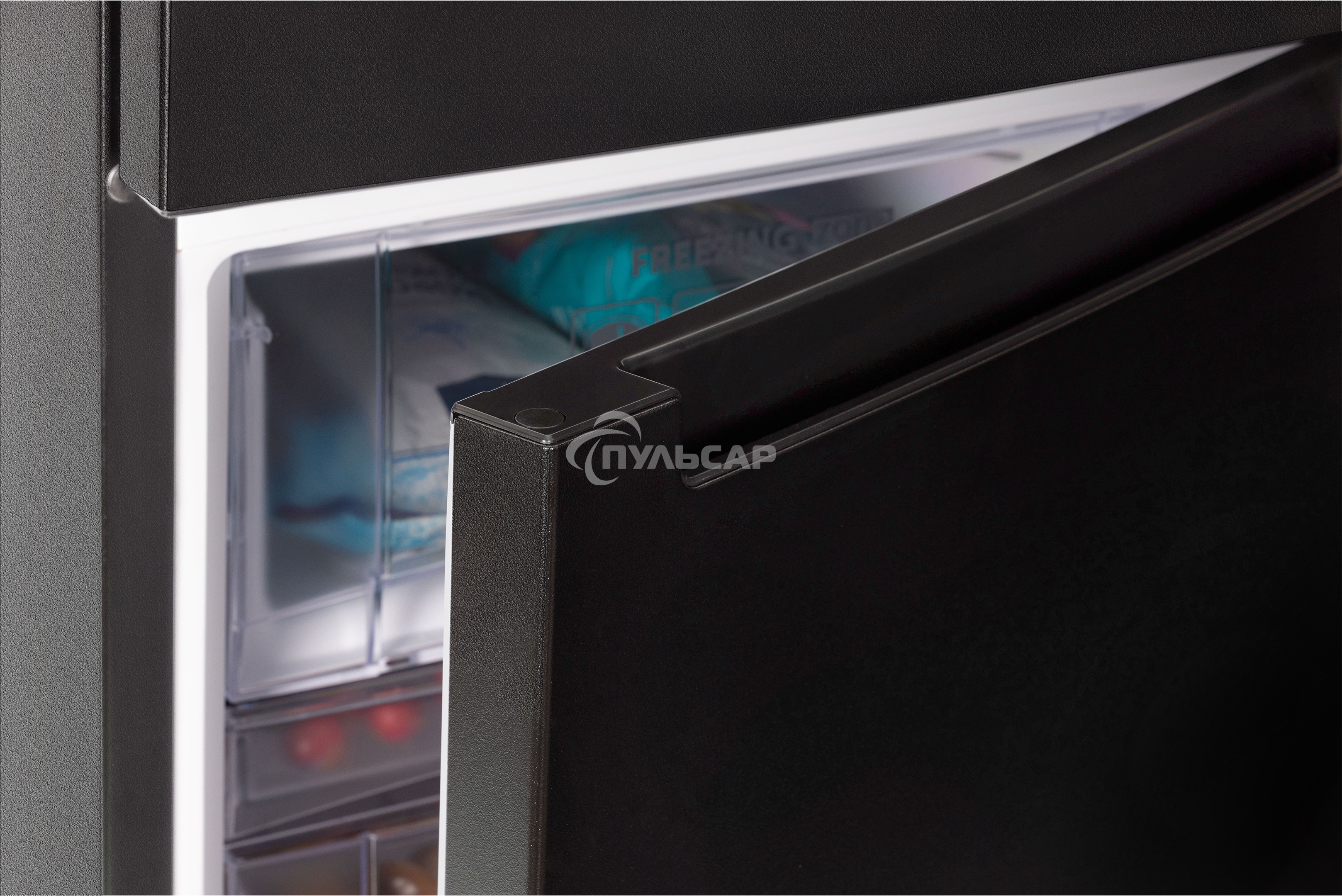 Холодильник Nordfrost NRB 132 B черный двухкамерный 205/100 л морозилка снизу, капельная система