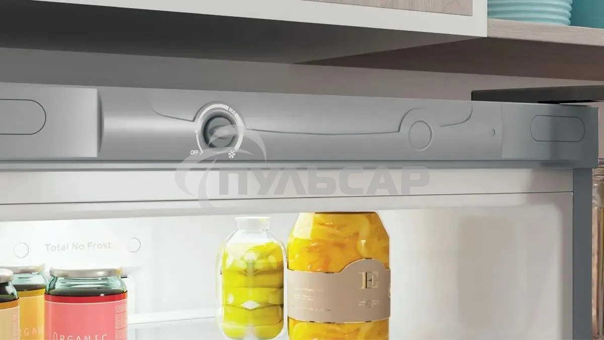 Холодильник Indesit ITS 4200 G серебристый двухкамерный 247/78л морозилка снизу, No Frost