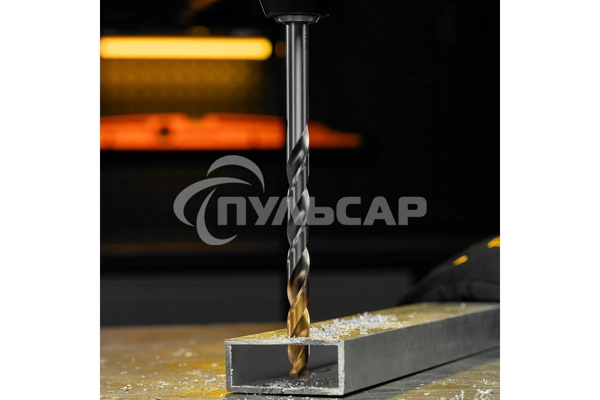 Сверло спиральное по металлу Denzel 11 х 195 мм, Р6М5, Golden Tip, удлиненное