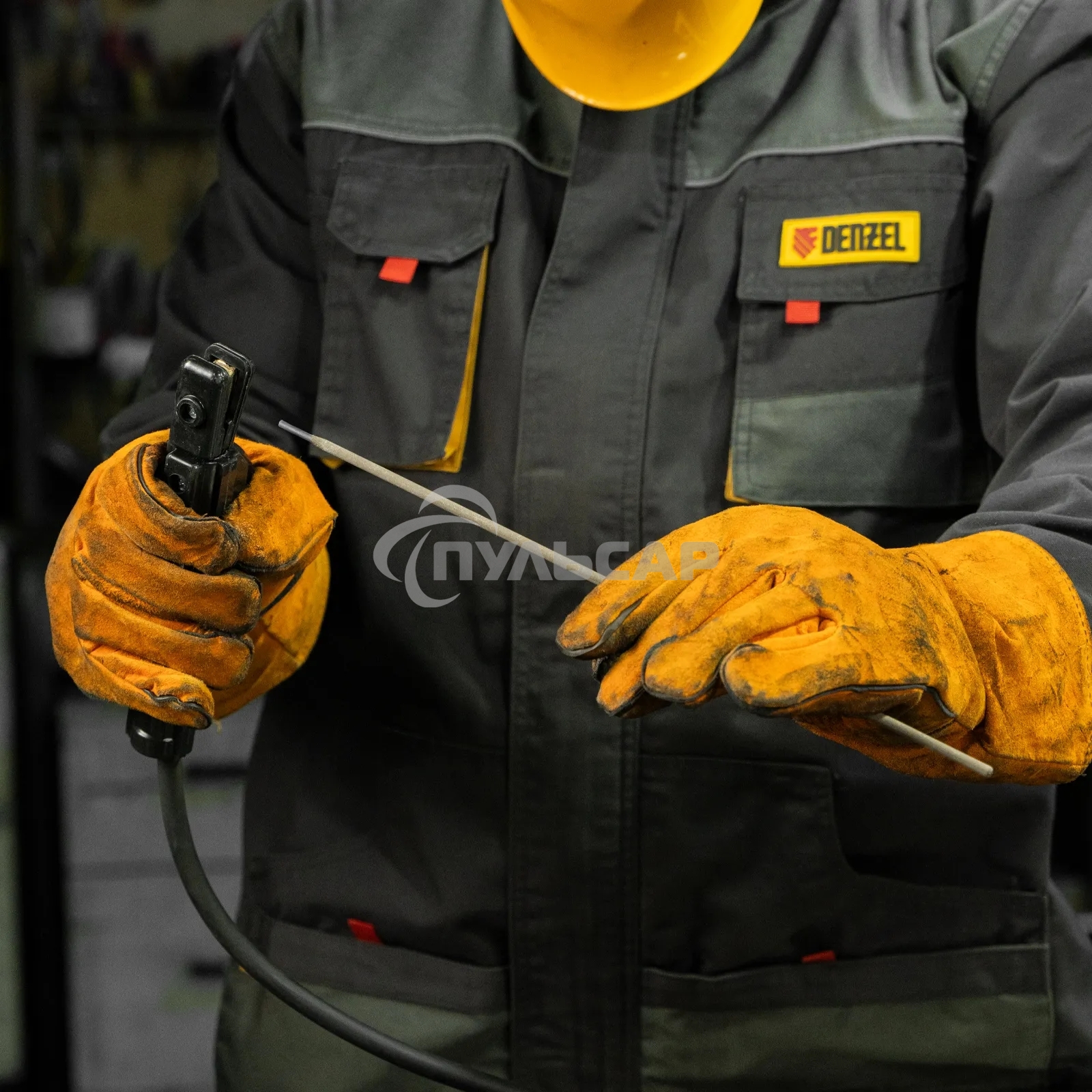 Электроды Denzel DER-13/55 диам. 3 мм, 2,5 кг., основное покрытие