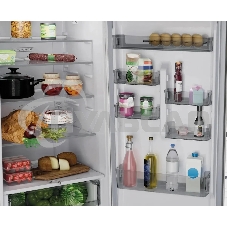 Холодильник Hotpoint HT 6200 W белый двухкамерный 240/83л морозилка снизу, No Frost