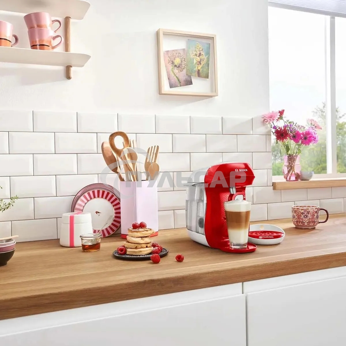 Кофемашина капсульная Bosch Tassimo TAS1006 Happy красный, исп. кофе - капсулы, 0.7 л, 1400 Вт.