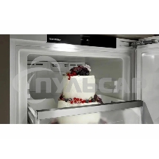 Встраиваемая морозильная камера Liebherr Pure, высота 82-88 см, door-on-door, SmartFrost, сенсорная электроника за дверью.