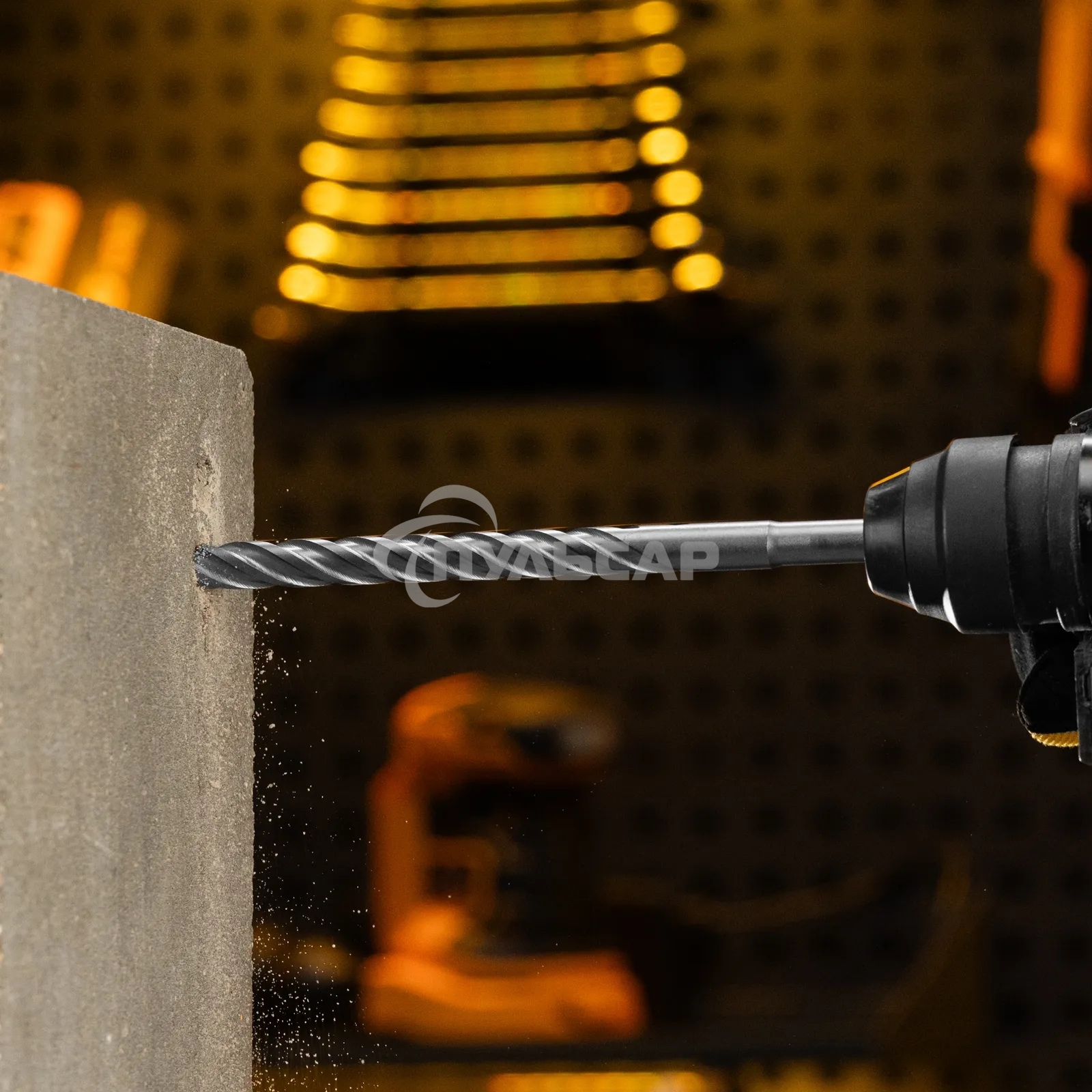 Бур по бетону Denzel цельная крестовая пластина, 12x215 мм, SDS PLUS