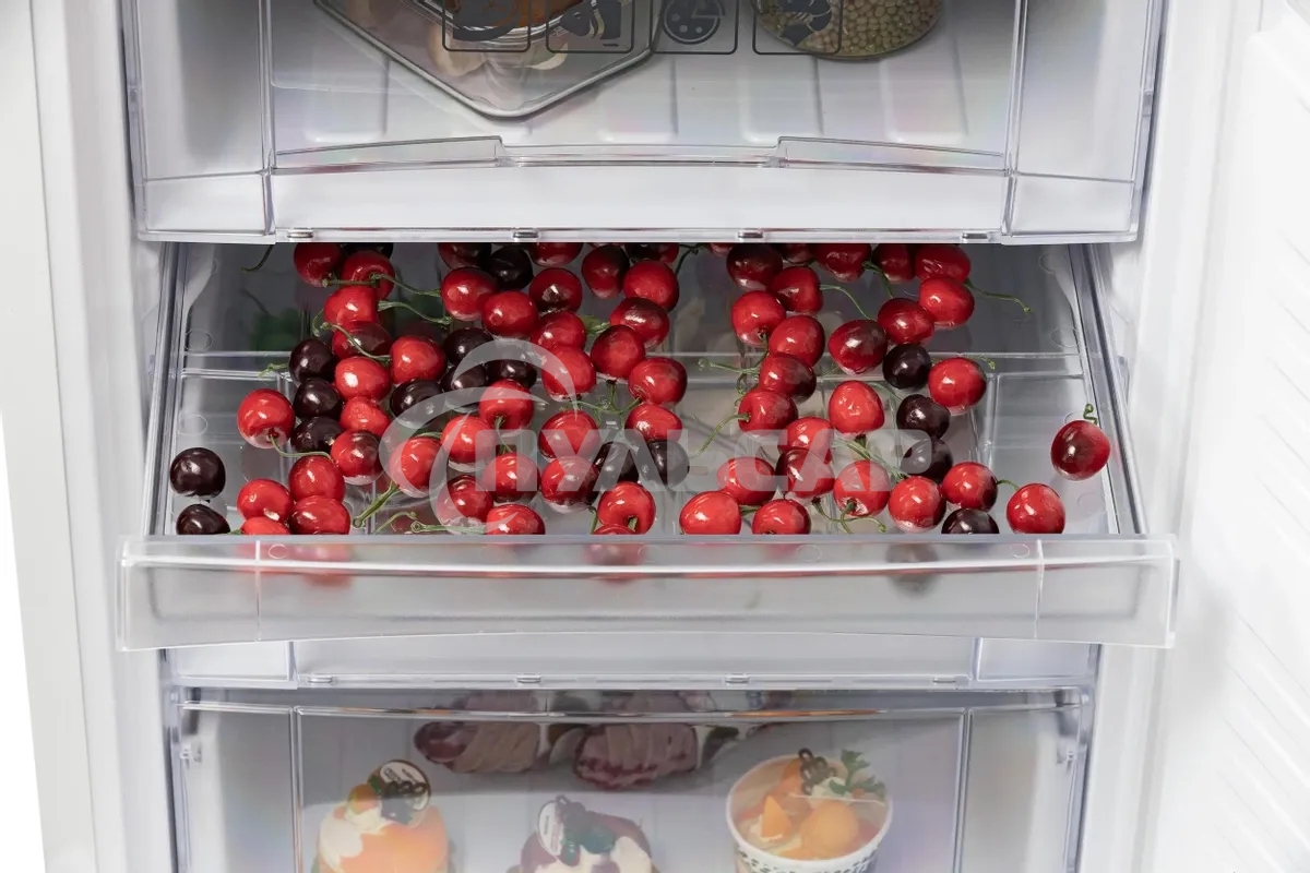 Холодильник Nordfrost NRB 154 W белый матовый двухкамерный 238/115 л морозилка снизу, капельная система