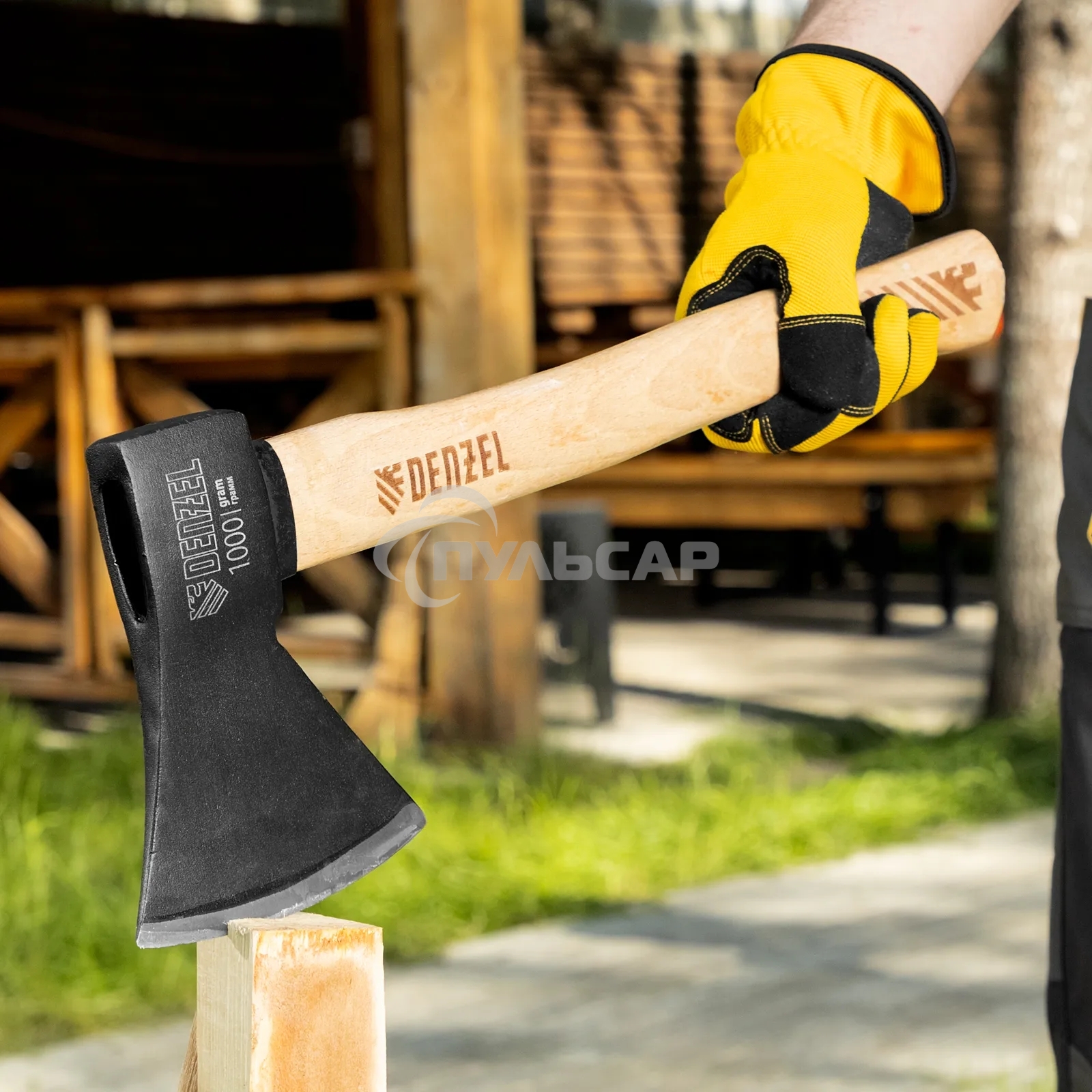 Топор Denzel 1000 г, кованый, буковое топорище