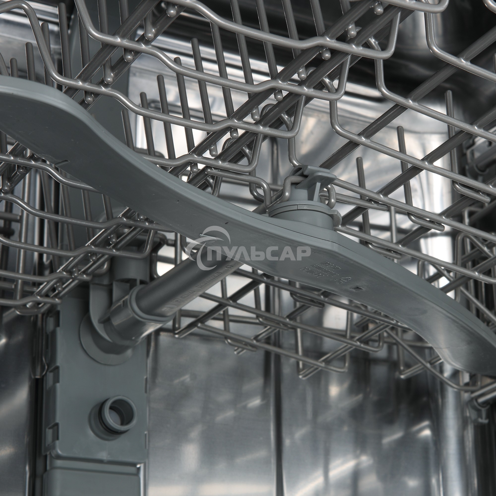 Встраиваемая посудомоечная машина Бирюса DWB-614/6, черный, 59.8 см, 14 компл., 47 дБ, класс A++