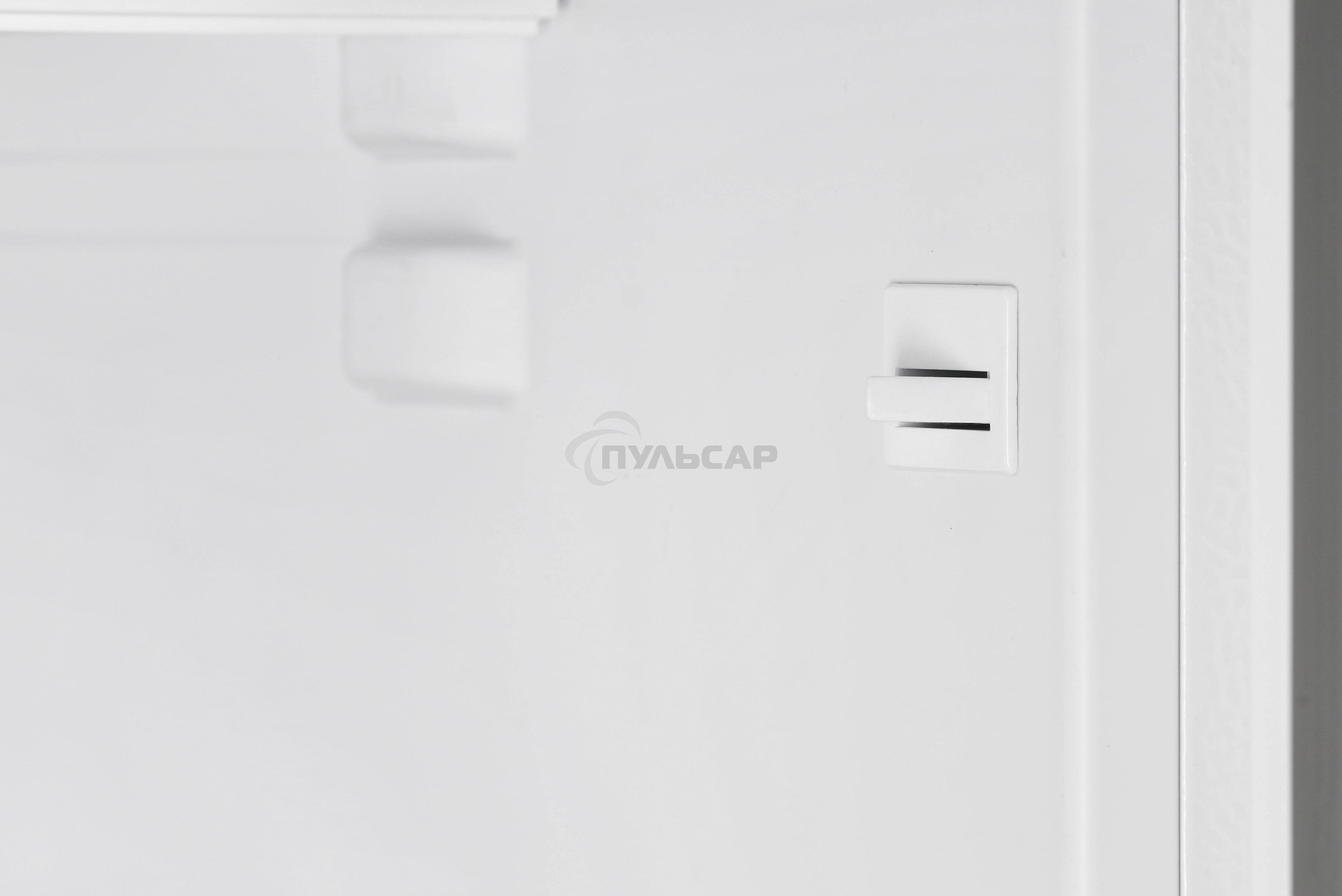 Холодильник Nordfrost RFC 390D NFW белый двухкамерный 240/95л морозилка снизу