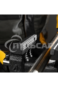 Тиски слесарные Denzel BVH-100 100 мм, поворотные, стальная направляющая, с наковальней