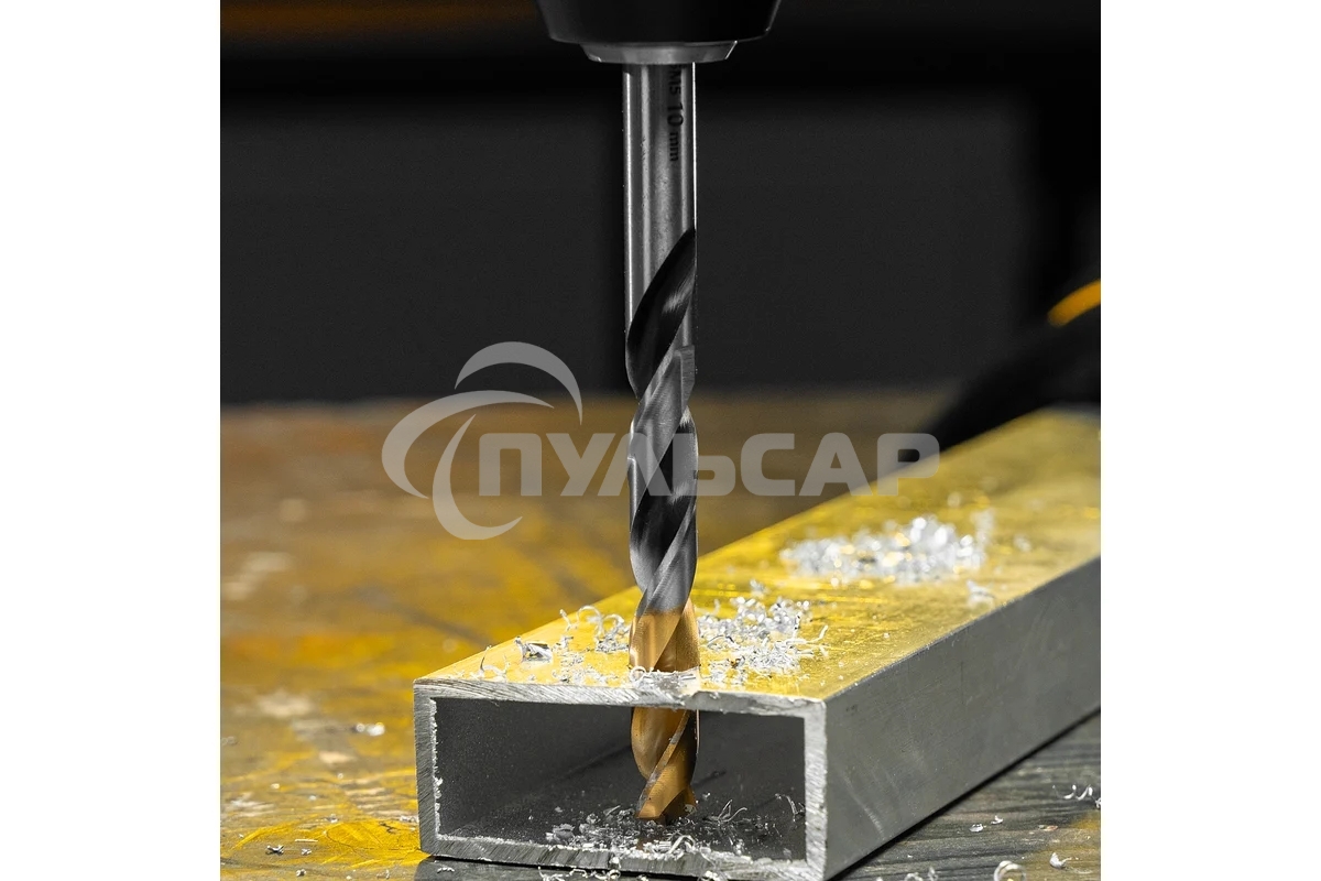 Сверло спиральное по металлу Denzel 10 x 133мм, Р6М5, Golden Tip, многогранная заточка