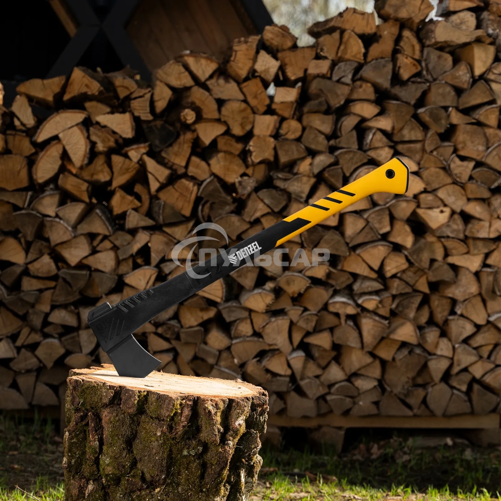 Топор-колун Denzel F12, 2000 гр, двухкомпонентная рукоятка, 710 мм