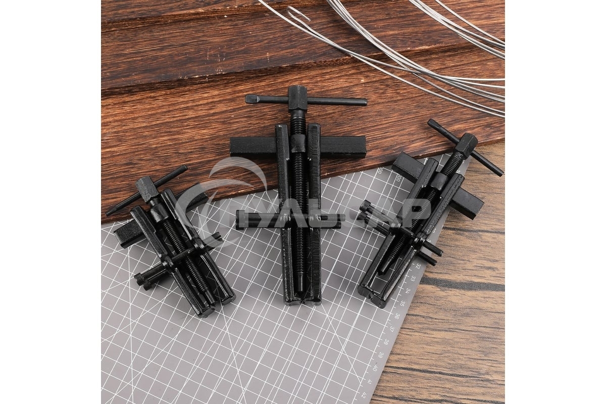 Съемник подшипников двухзахватный с регулируемым зажимом Deli DL-E106 150мм, сталь 45#