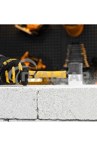 Киянка резиновая Denzel 225 г, черно-белая, фибергласовая рукоятка c TPR покрытием