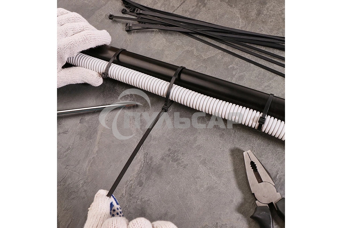 Хомут кабельный Rexant 07-0351 4.8х350 нейл. черный (уп.100 шт)