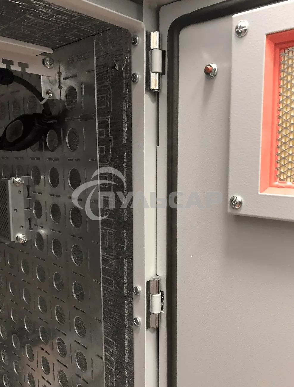 Шкаф уличный всепогодный настенный укомплект. 18U (Ш600хГ500), к. T1-IP54