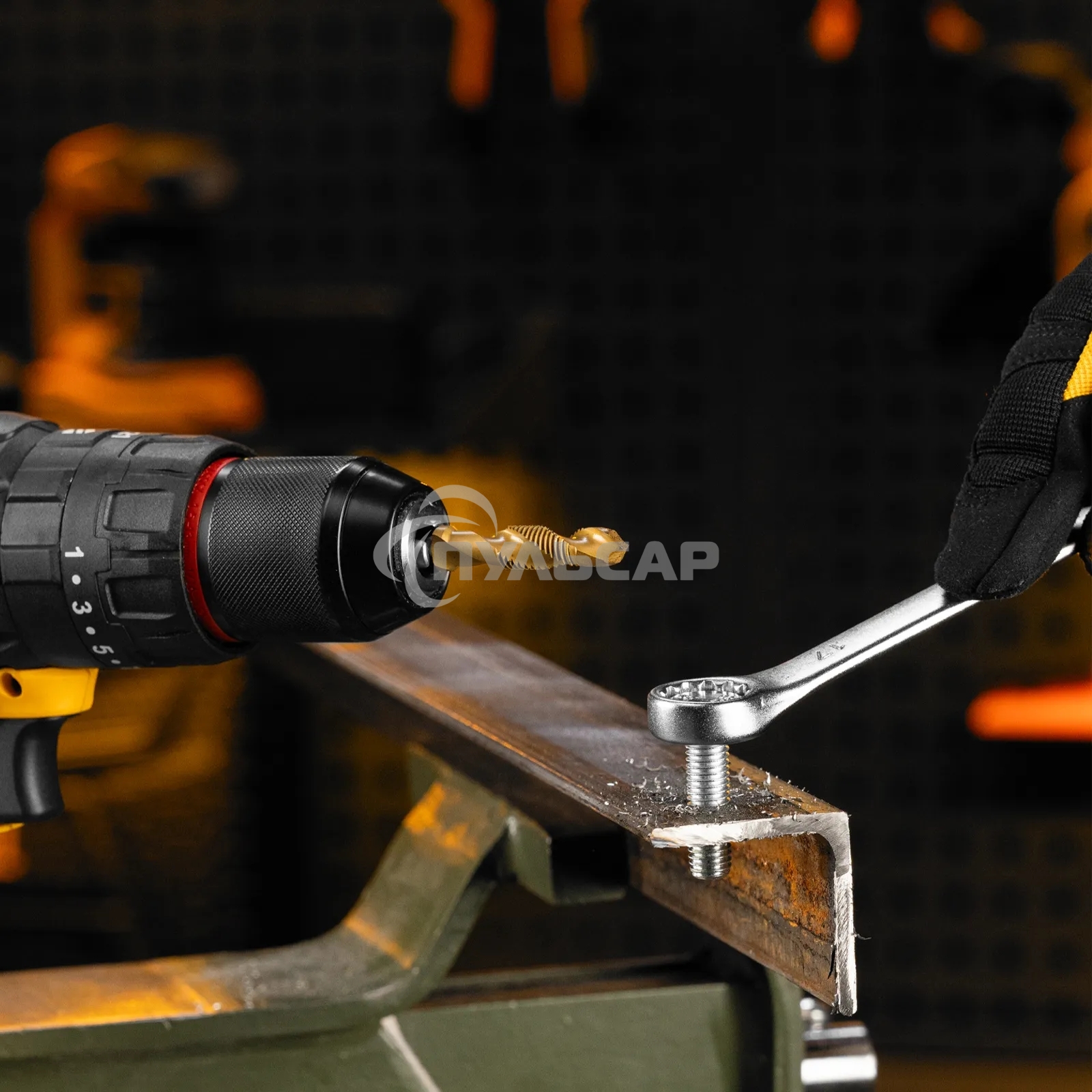 Сверло-метчик Denzel М10 х 1,25 мм, Р6М5