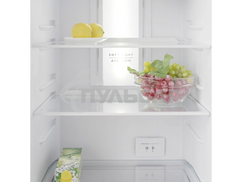 Холодильник Бирюса Б-H960NF красный двухкамерный 240/100л морозилка снизу, No Frost