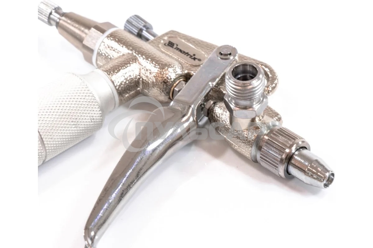 Краскопульт пневматический Matrix для финишных работ с верхним бачком v=01k диам. сопла 05мм