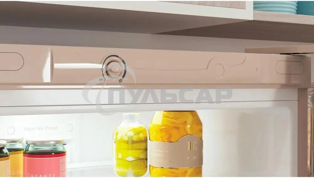 Холодильник Indesit ITR 4200 E бежевый двухкамерный 247/78л морозилка снизу