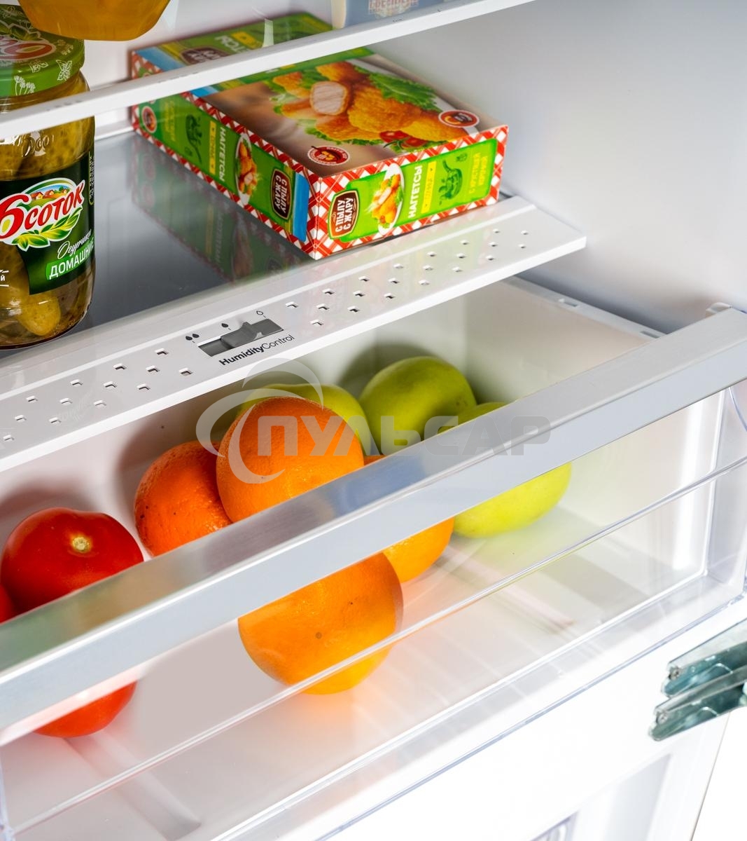 Холодильник Schaub Lorenz SLUE235W4 Встраиваемый