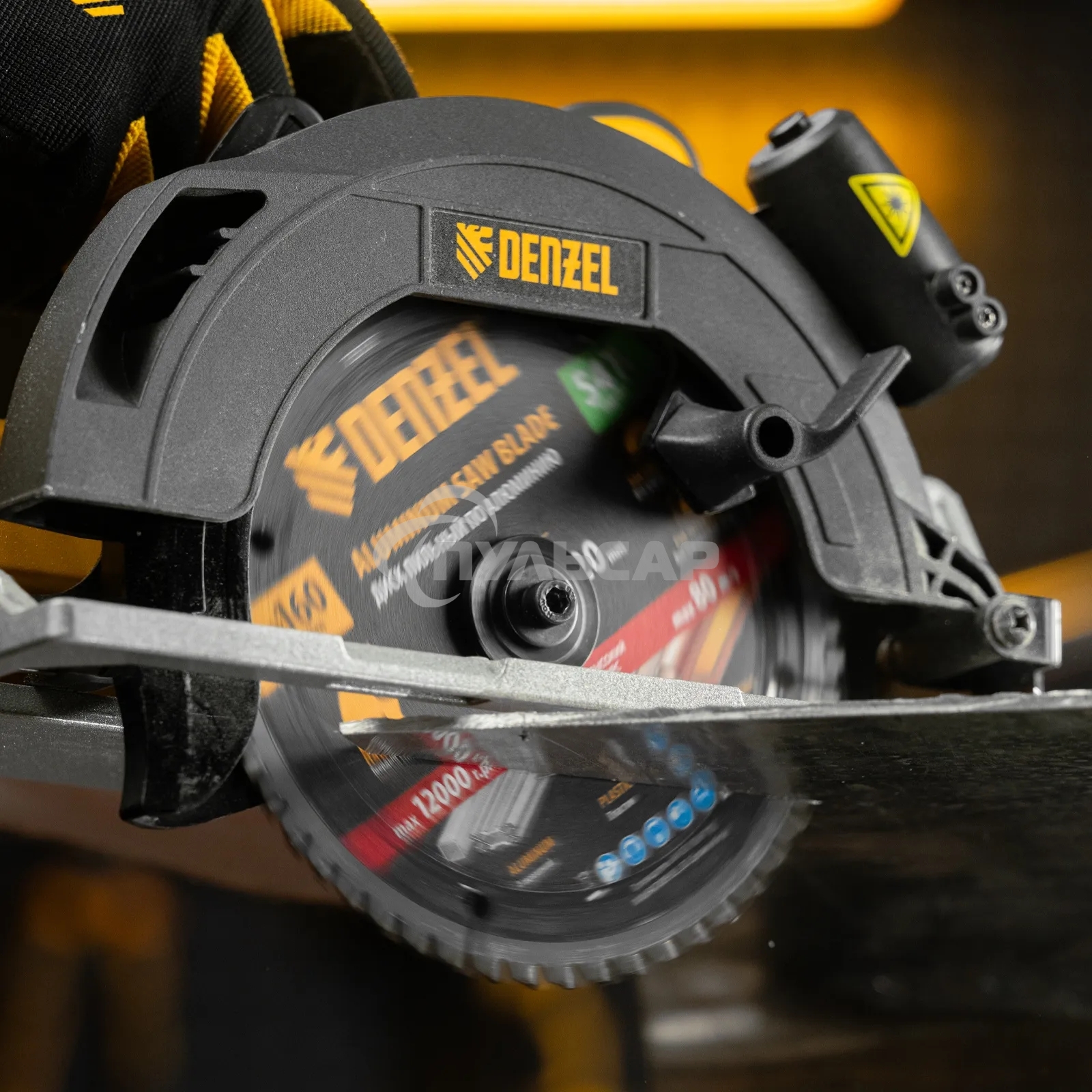 Пильный диск по алюминию Denzel ф160 х 20 мм, 54 зубьев 733737