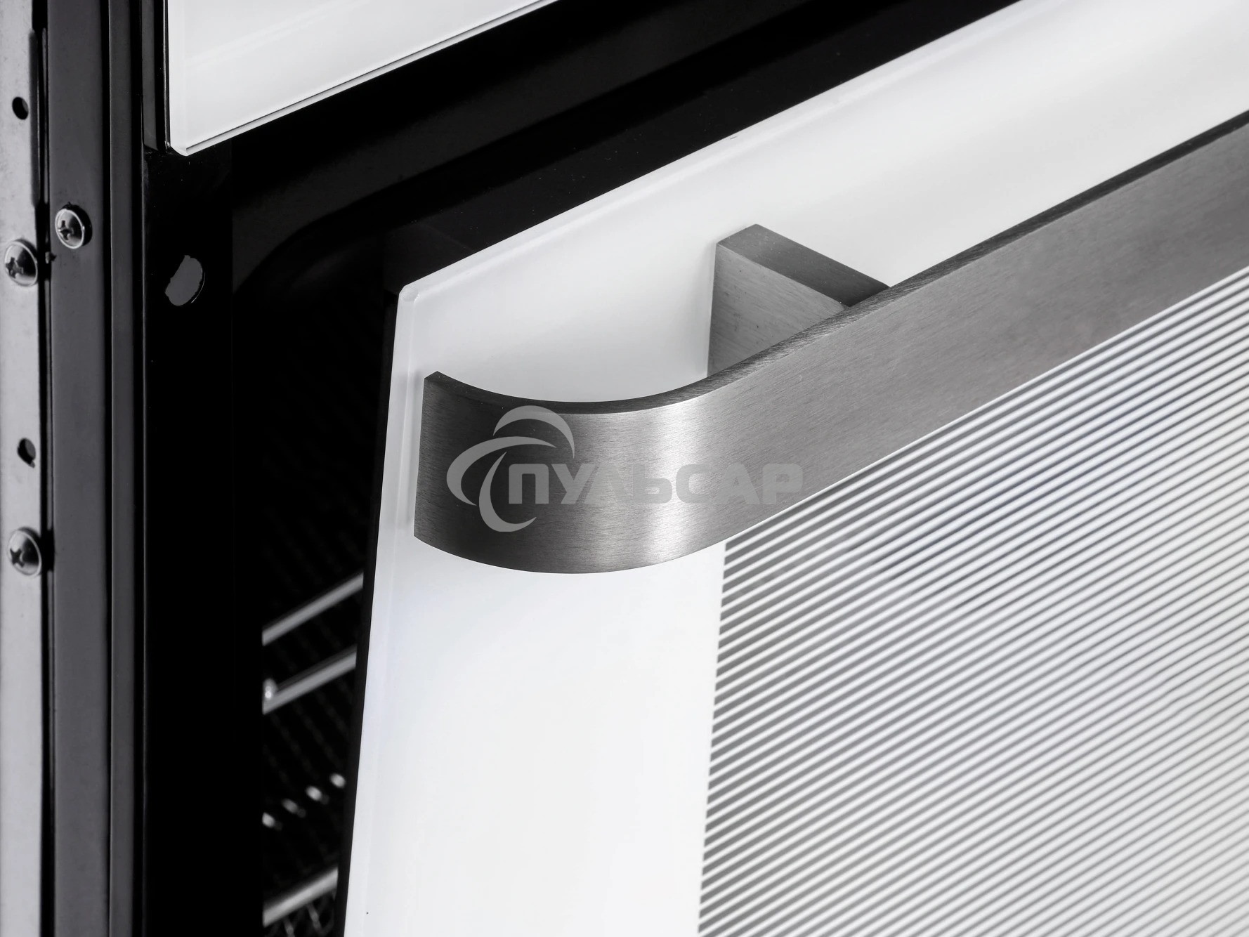 Духовой шкаф HIBERG VM 6193 W белый