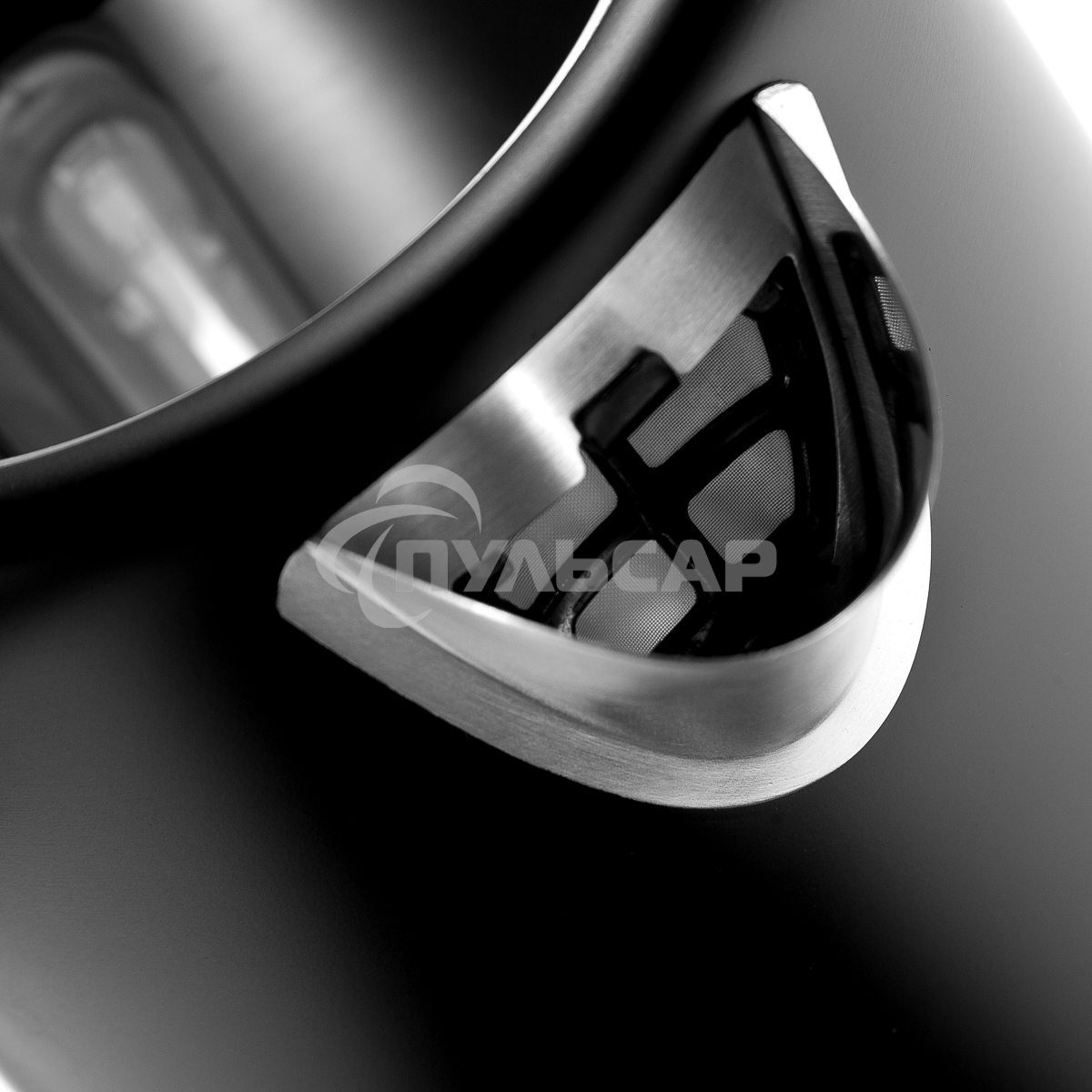 Чайник электрический BRAYER BR1017, 2200 Вт, 1,7 л, нерж.сталь, VNQ by STRIX, автоотключ