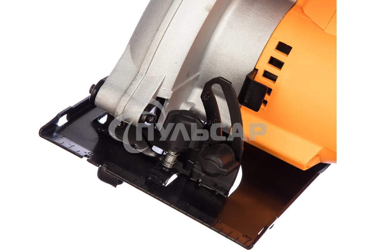 Дисковая пила ВИХРЬ ДП-160/1300 [72/11/4] 1300 Вт, 4500 об/мин, 160 мм, 4.4 кг