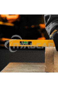 Уровень алюминиевый Denzel магнит., фрезерованный, 3 глазка (1 зеркал.), 0,5 мм/м, 600 мм