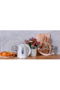 Чайник электрический Starwind SKP2211 1.7л. 2200Вт белый (корпус: пластик)