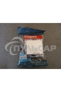 Выключатель Legrand 774401 Valena одноклавишный 10А белый