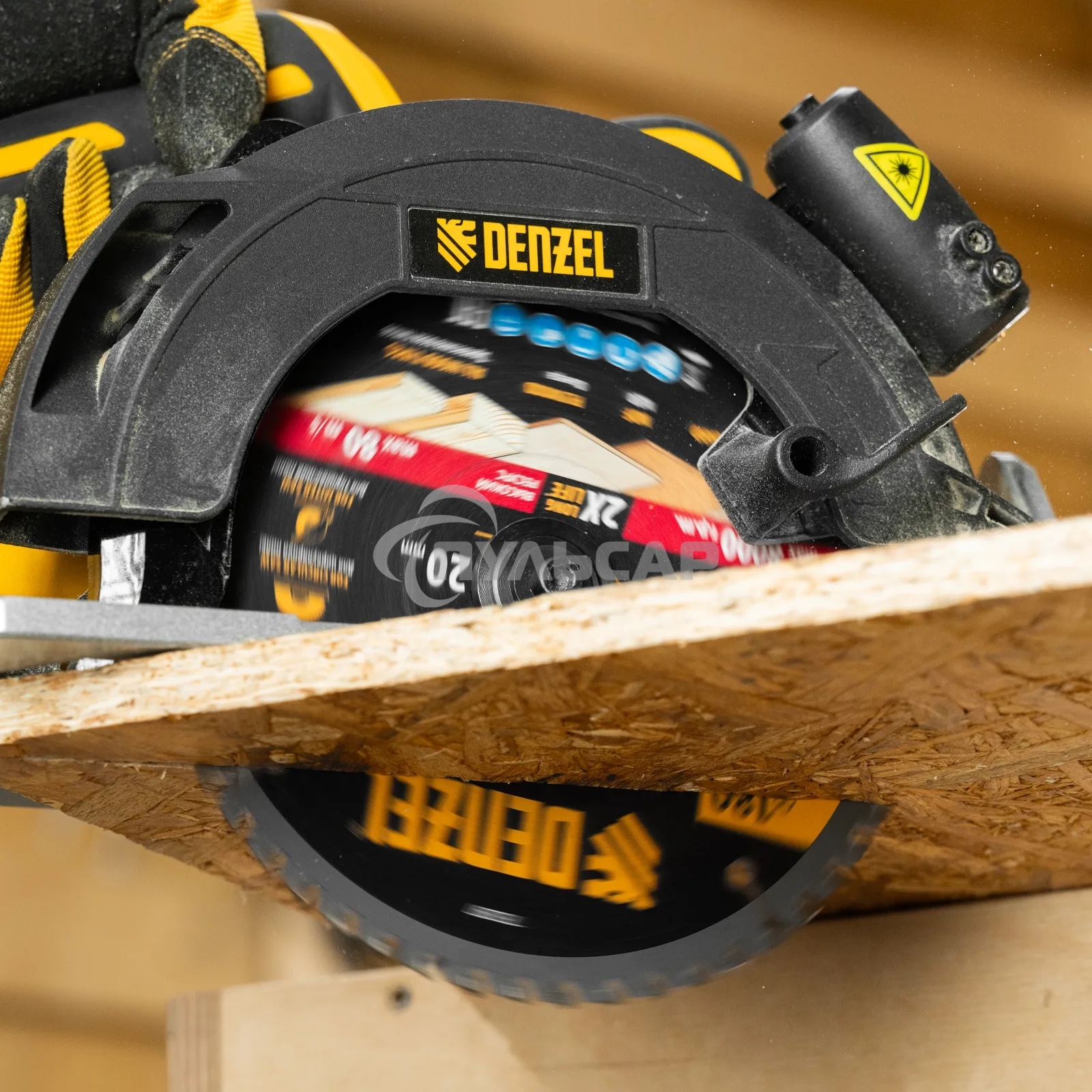 Пильный диск по дереву Denzel ф180 х 20 мм, 54зубьев 733297