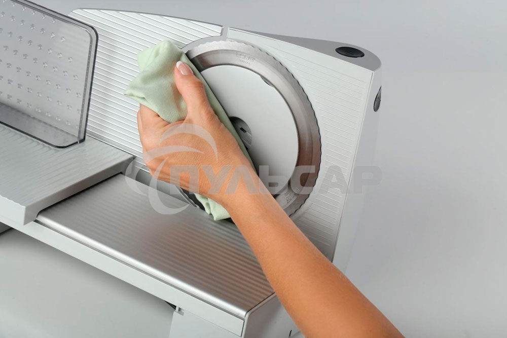 Ломтерезка Gorenje R607A, 110Вт, нарезка 15мм, нож 17см