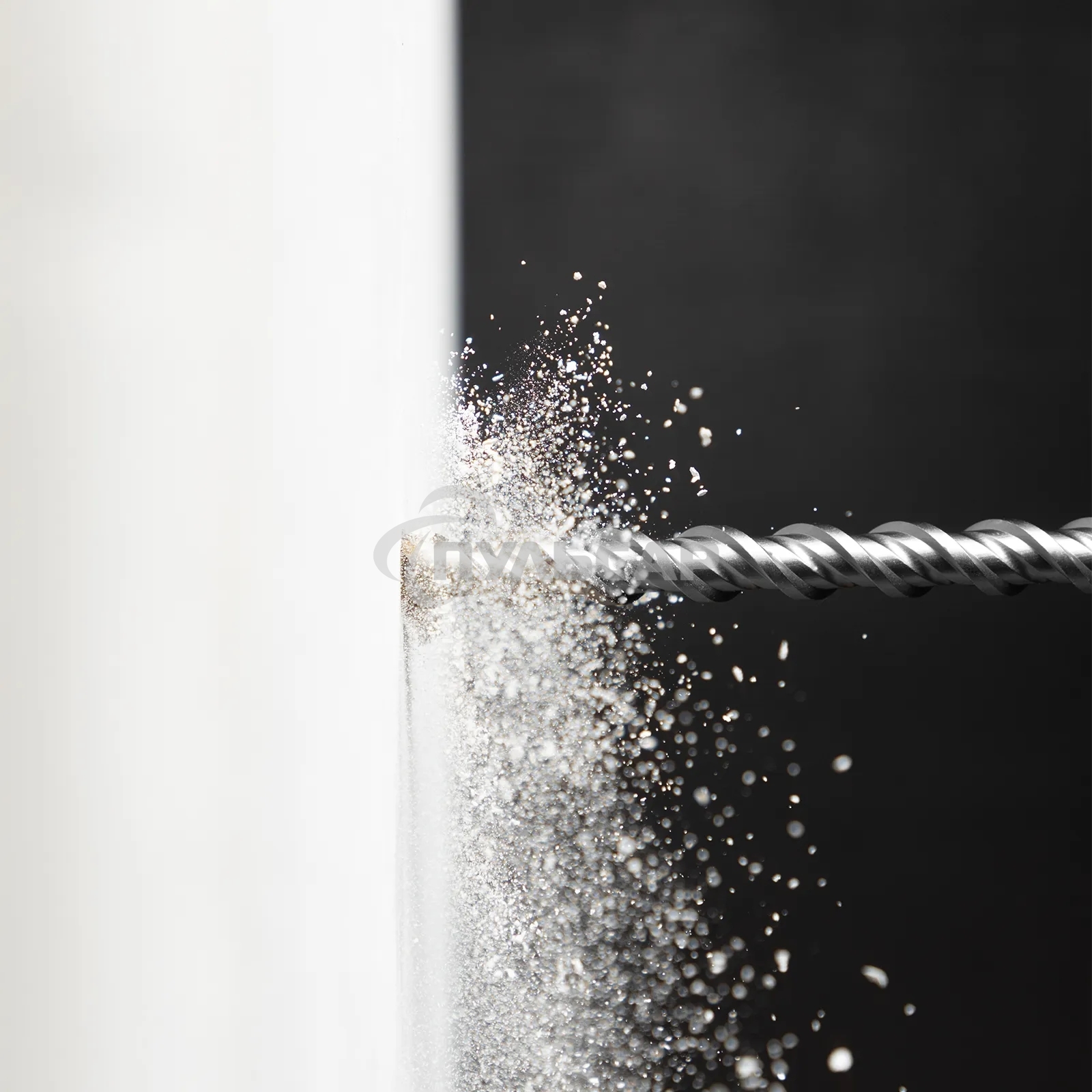 Бур по бетону Denzel двойная спираль, Cobalt W-tip, 20x600 мм, SDS PLUS