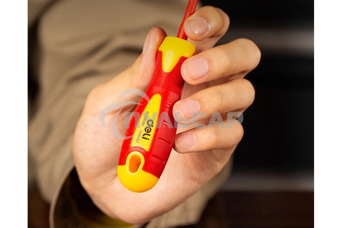 Диэлектрическая крестовая отвертка Deli DL513060 PH0х60мм сталь Cr-V, сертификат VDE для работ под напряжением до 1000 В