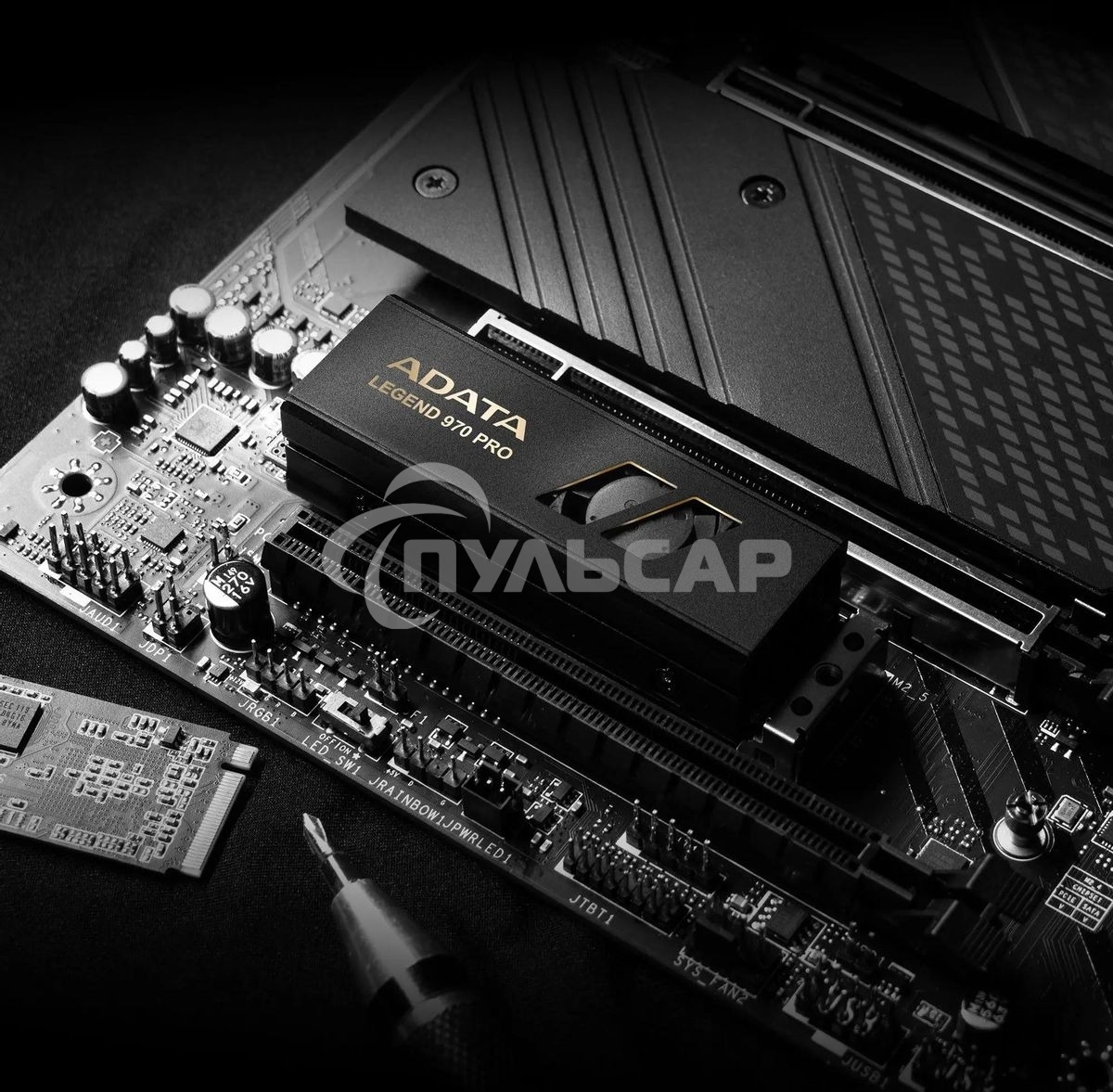 Накопитель SSD ADATA Legend 970 Pro, 1000 Gb, M.2 2280, PCIe 5.0 x4, NVMe 2.0, 3D TLC, R/W 13000/5800 МБ/сек, радиатор с вентилятором