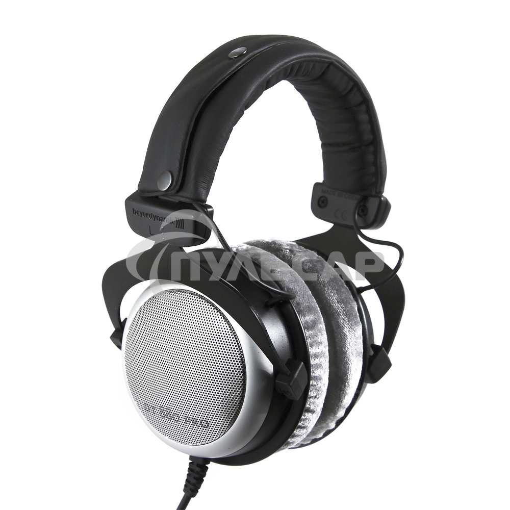 Наушники Beyerdynamic DT 880 PRO 250 OHMS