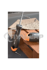 Крестовая отвертка 