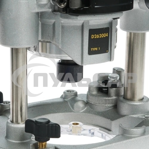 Фрезер DeWalt D26203. 900 Вт,16000-27000 об/мин,ход-55 мм