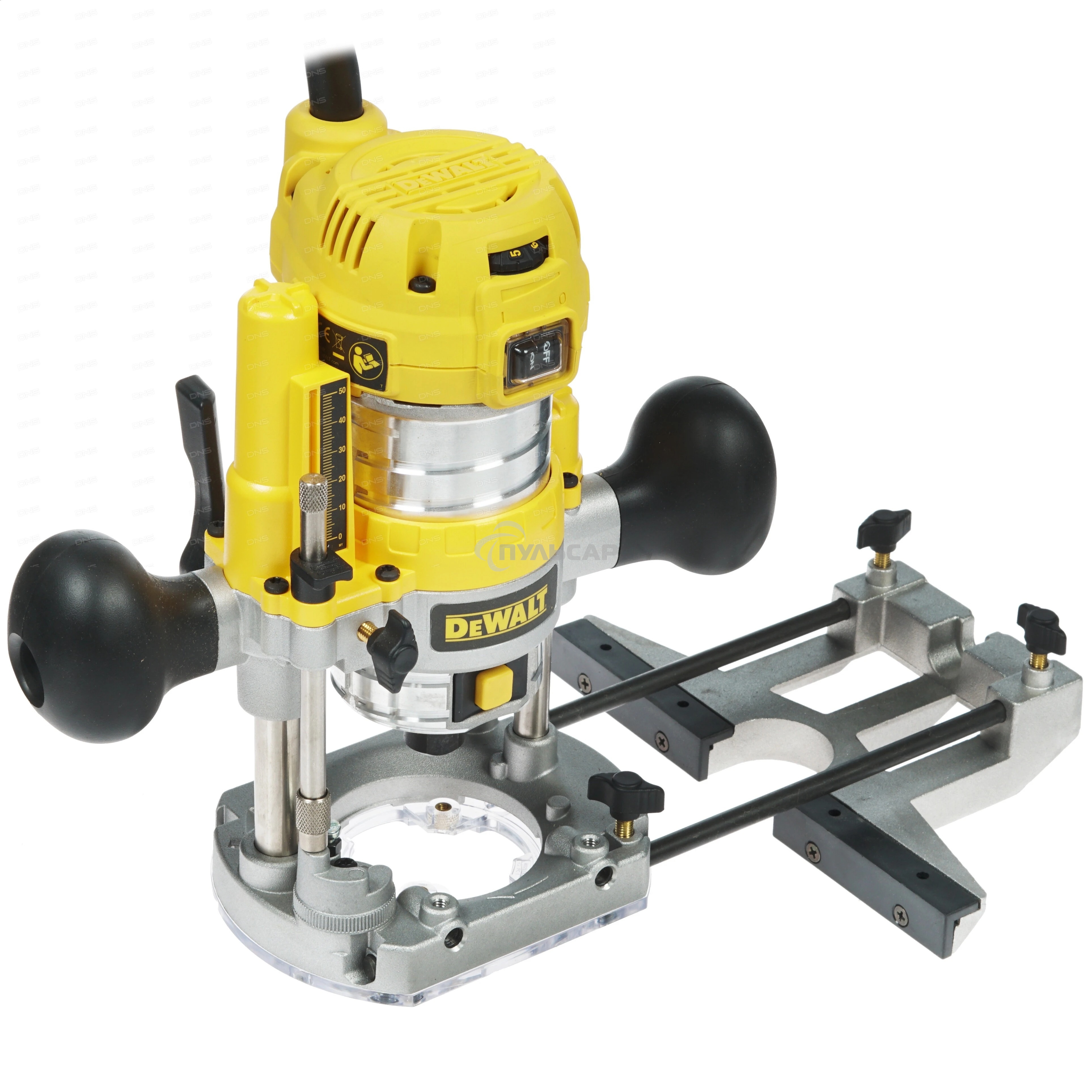 Фрезер DeWalt D26203. 900 Вт,16000-27000 об/мин,ход-55 мм