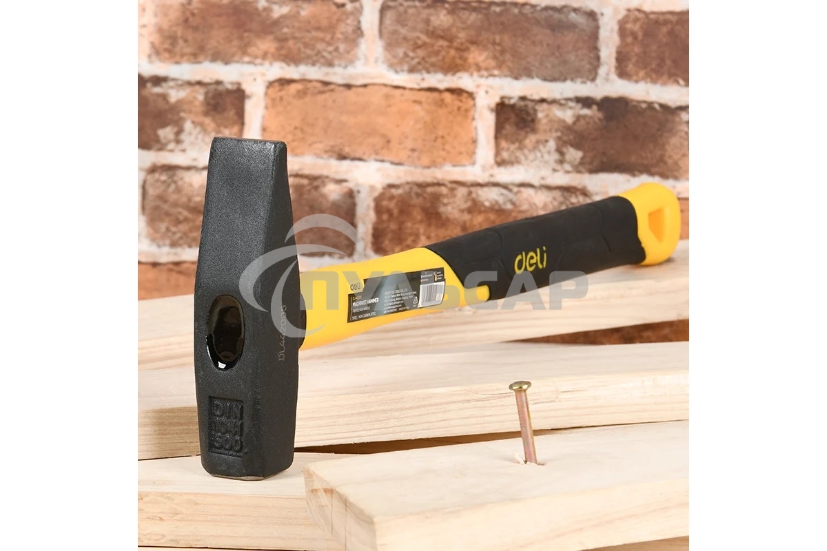 Молоток слесарный Deli DL442005 500 гр фибергласовая рукоять