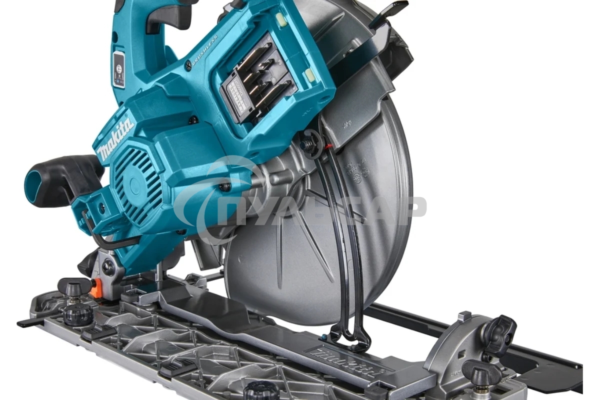 Дисковая (циркулярная) пила Makita HS009GZ