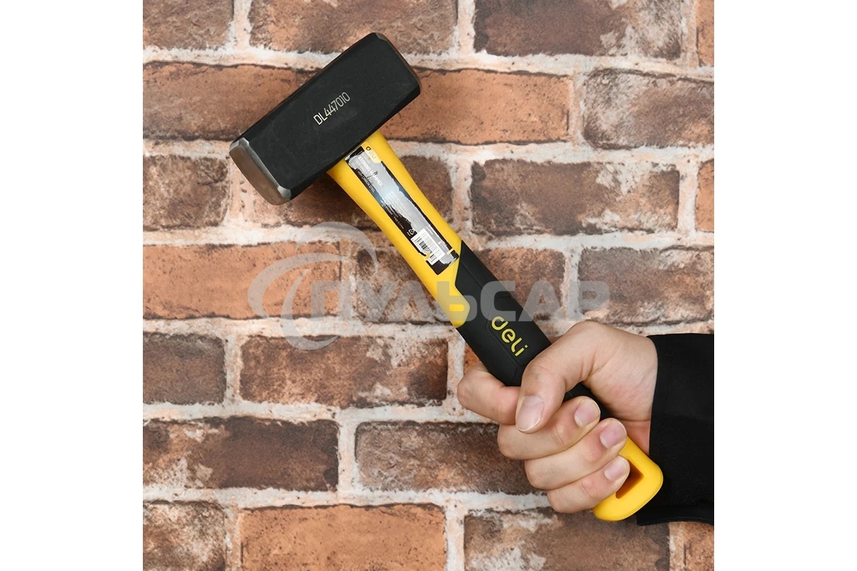 Кувалда Deli DL447010 1000 гр Фибергласовая рукоять.