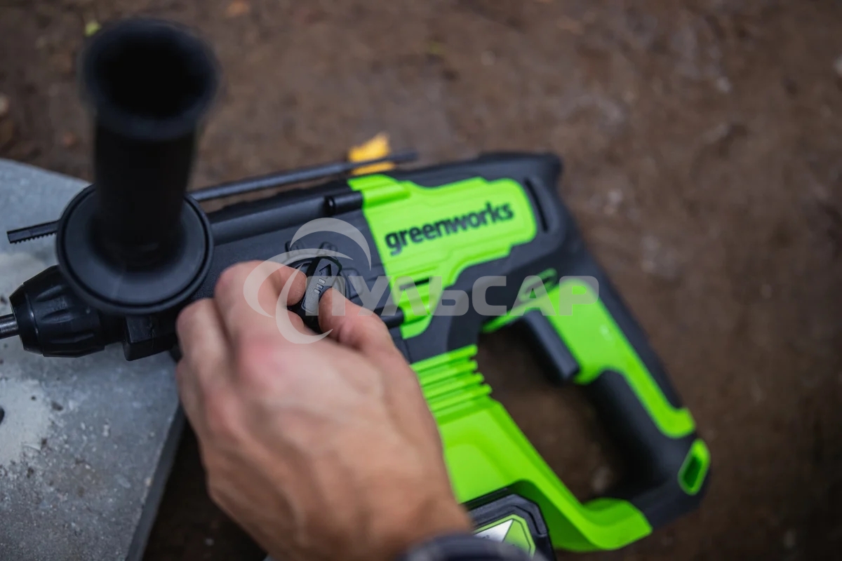 Перфоратор аккумуляторный бесщеточный GreenWorks GD24SDS2 2 ДЖ, 24V, c 1хАКБ 4 Ач и ЗУ в сумке (3803007UB)