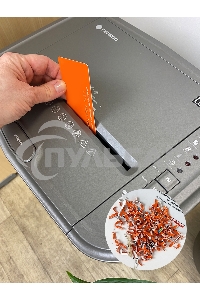 Шредер Heleos АП23-5 серый/серебристый с автоподачей (секр.P-5) фрагменты 145лист. 23лтр. скрепки скобы пл.карты