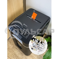 Шредер Heleos АП37-4 черный/серебристый с автоподачей (секр.P-4) фрагменты 220лист. 37лтр. скрепки скобы пл.карты