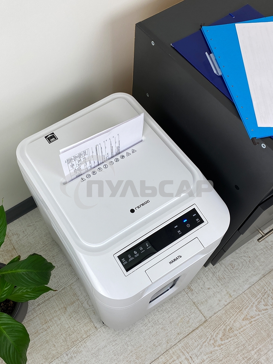 Шредер Heleos АП37-5 белый/белый с автоподачей (секр.P-5) фрагменты 220лист. 37лтр. скрепки скобы пл.карты